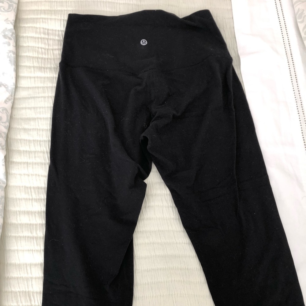 Lululemon align crop 17” size 6